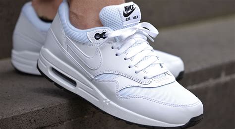 nike air max 1 07 wit|Nike Air Max one white.